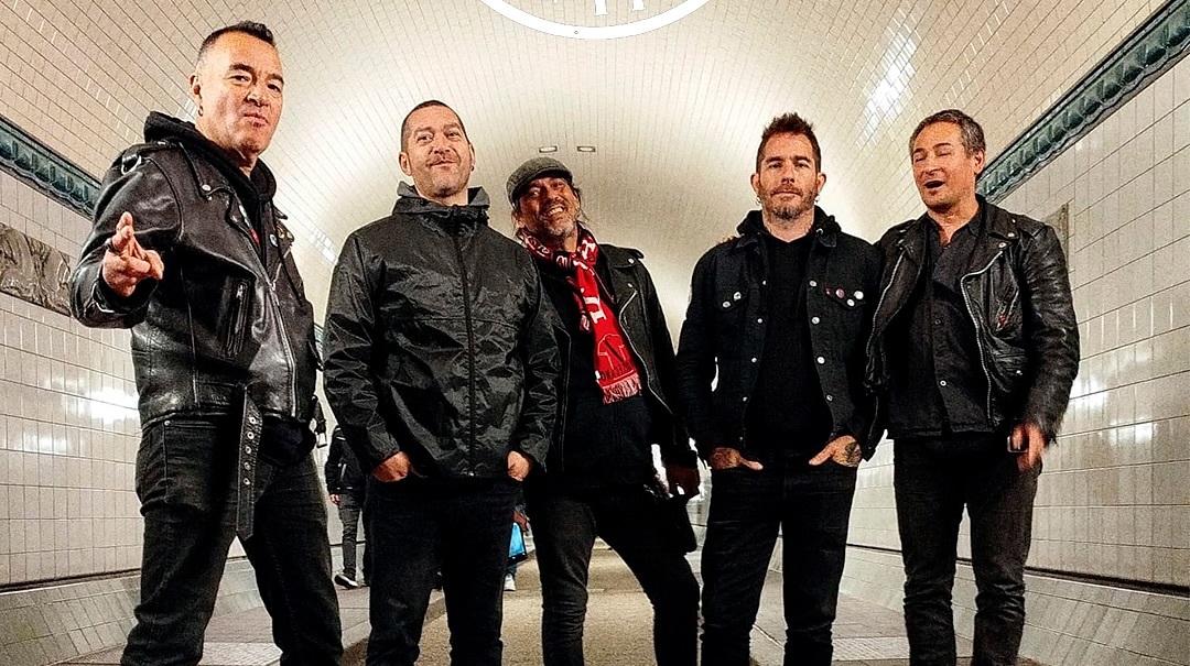 Un nuevo circo llega a la ciudad: Fiskales Ad-Hok vuelve a los escenarios