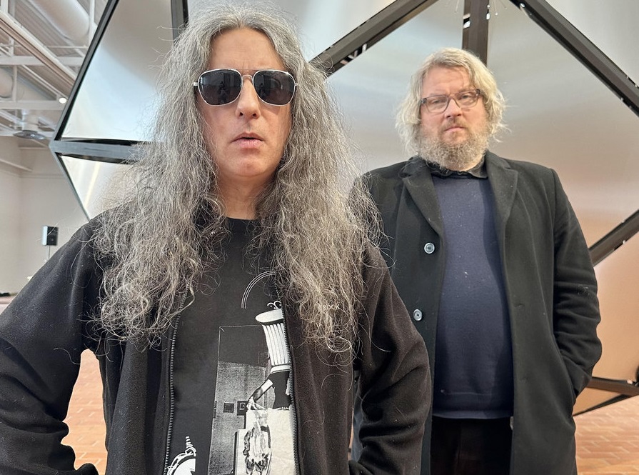 Jussi Lehtisalo de Circle y Anla Courtis de Reynols lanzan disco en colaboración