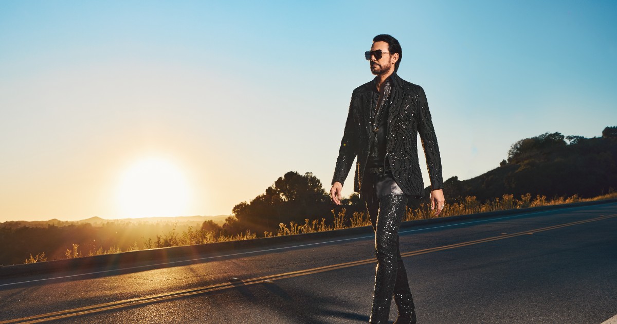 'De Volver a Comenzar': Beto Cuevas lanza nuevo single