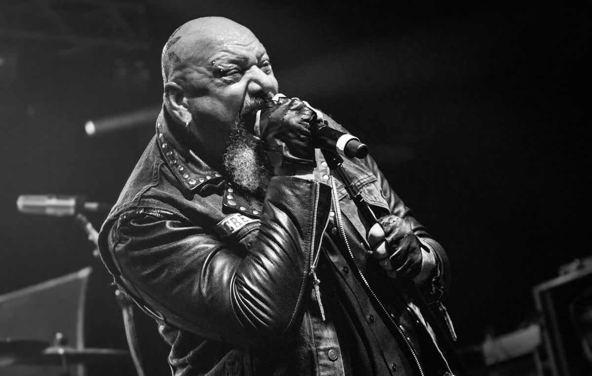 Video: Iron Maiden tributa en vivo a Paul Di'Anno
