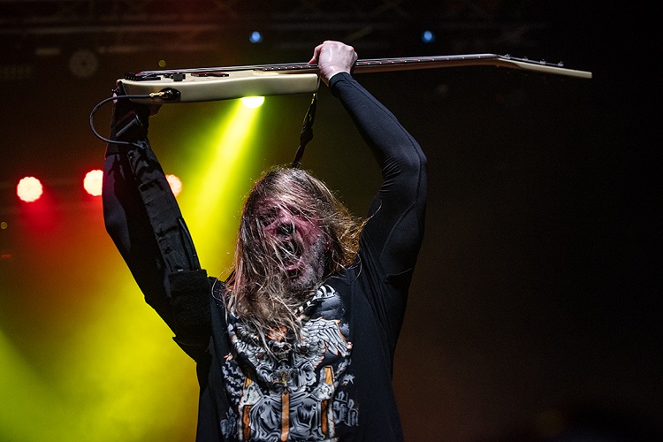 Vio-lence & Exhorder