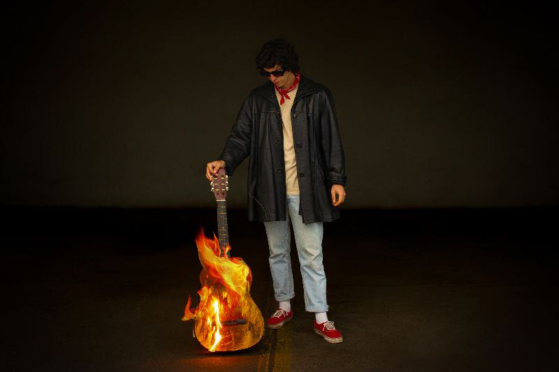 Juani Mustard parte nuevamente a España