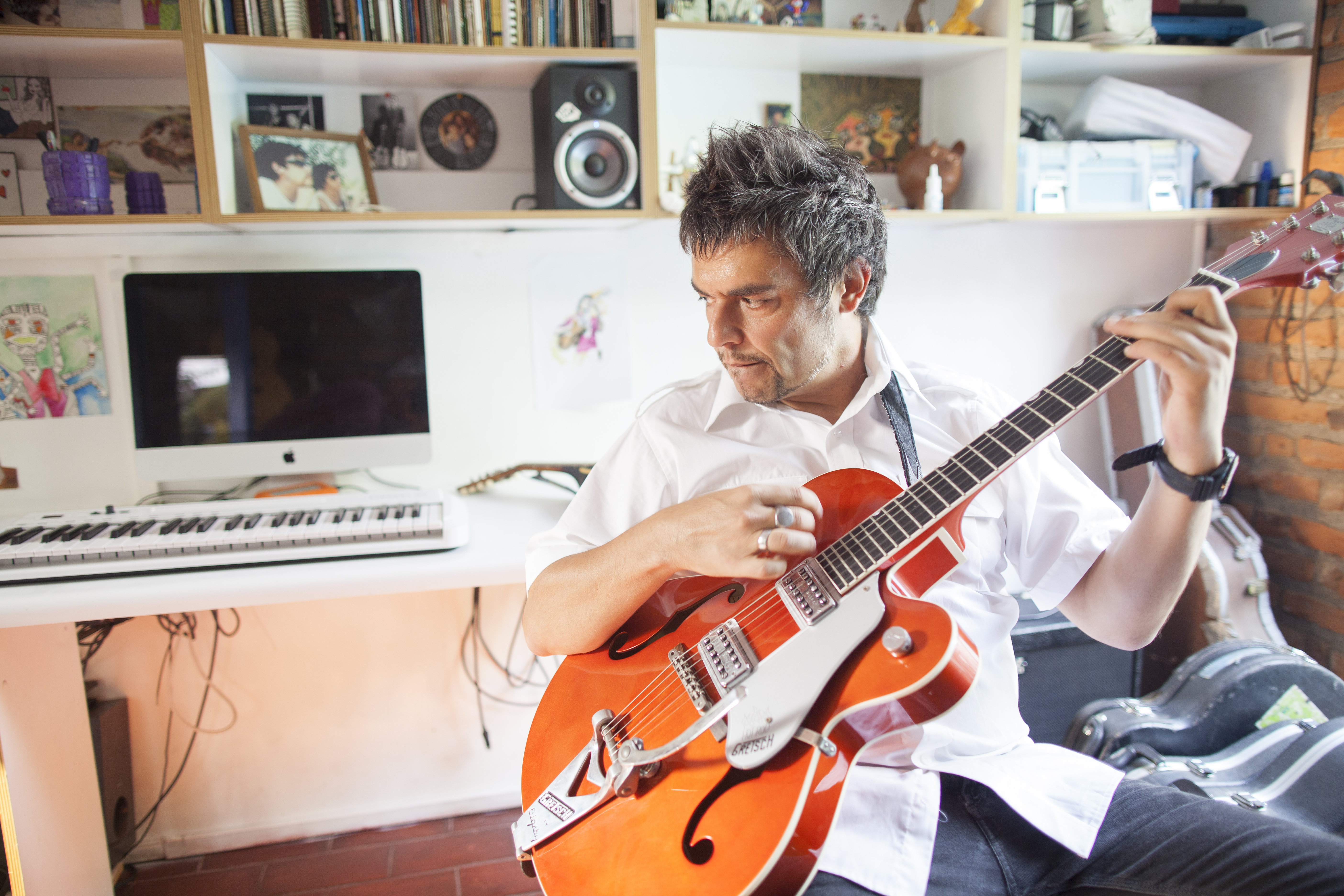 Angel Parra: El crecimiento de un artista �ntegro