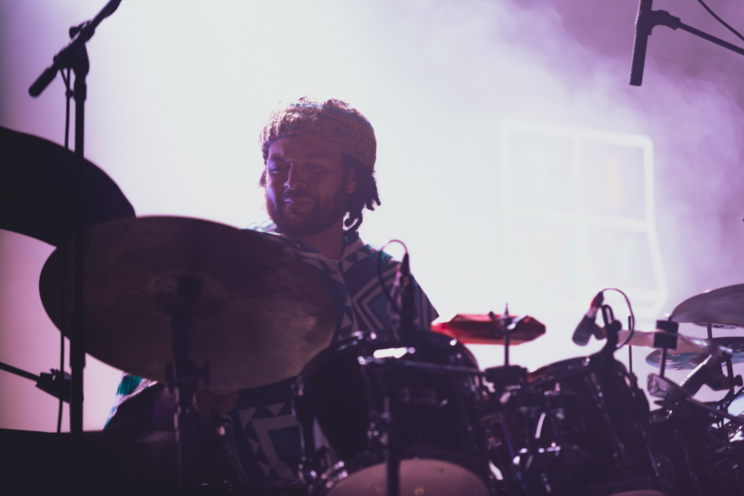 Yussef Dayes abre Tiny Fest revalidando la fusi�n