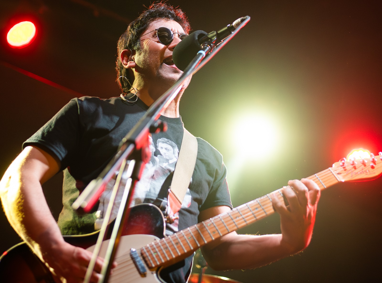 Claudio Narea: 40 años de la voz