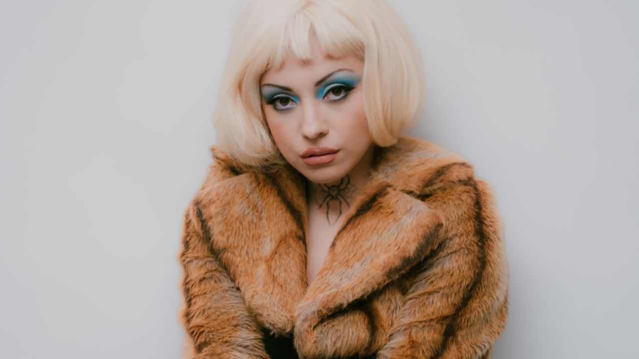 Mon Laferte musicaliza ''La Casa de los Espíritus'' en nueva canción