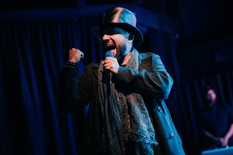 Dolezall estrena álbum en vivo