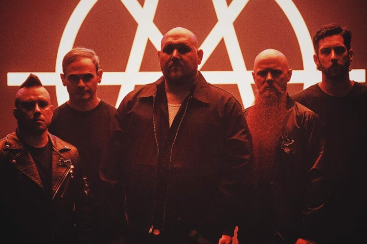 Atreyu une fuerzas con Max Cavalera para su nuevo single