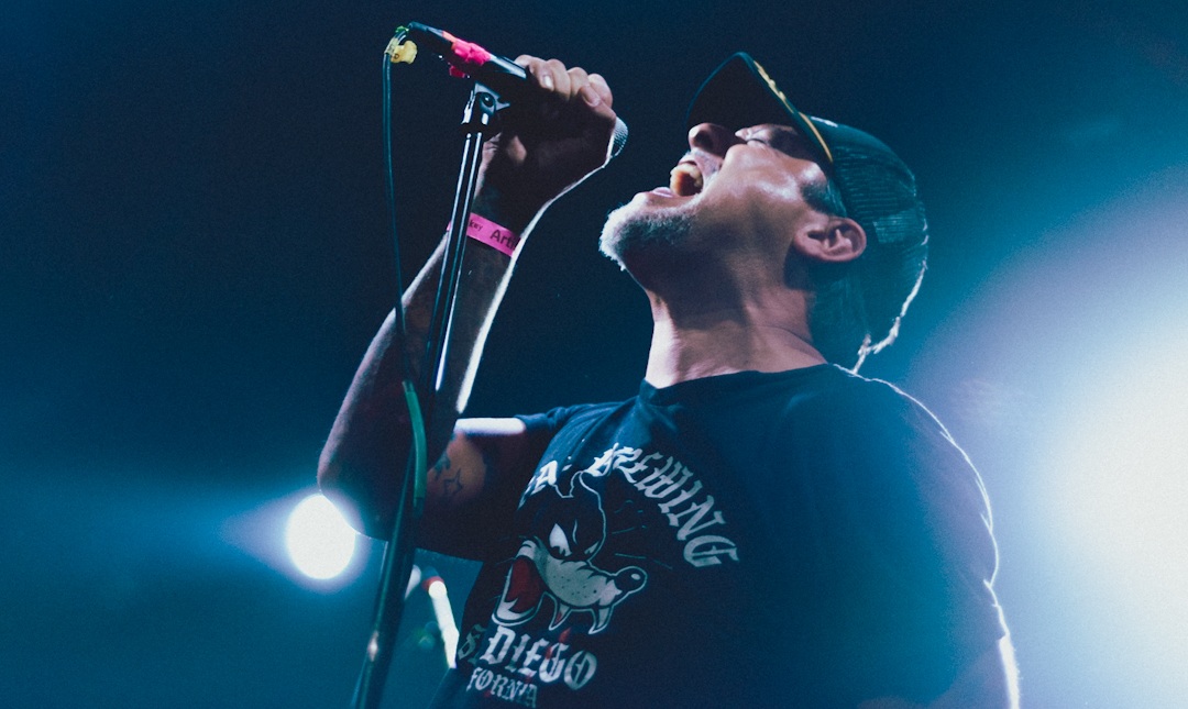 Strung Out: Entre la memoria noventera y la furia del presente