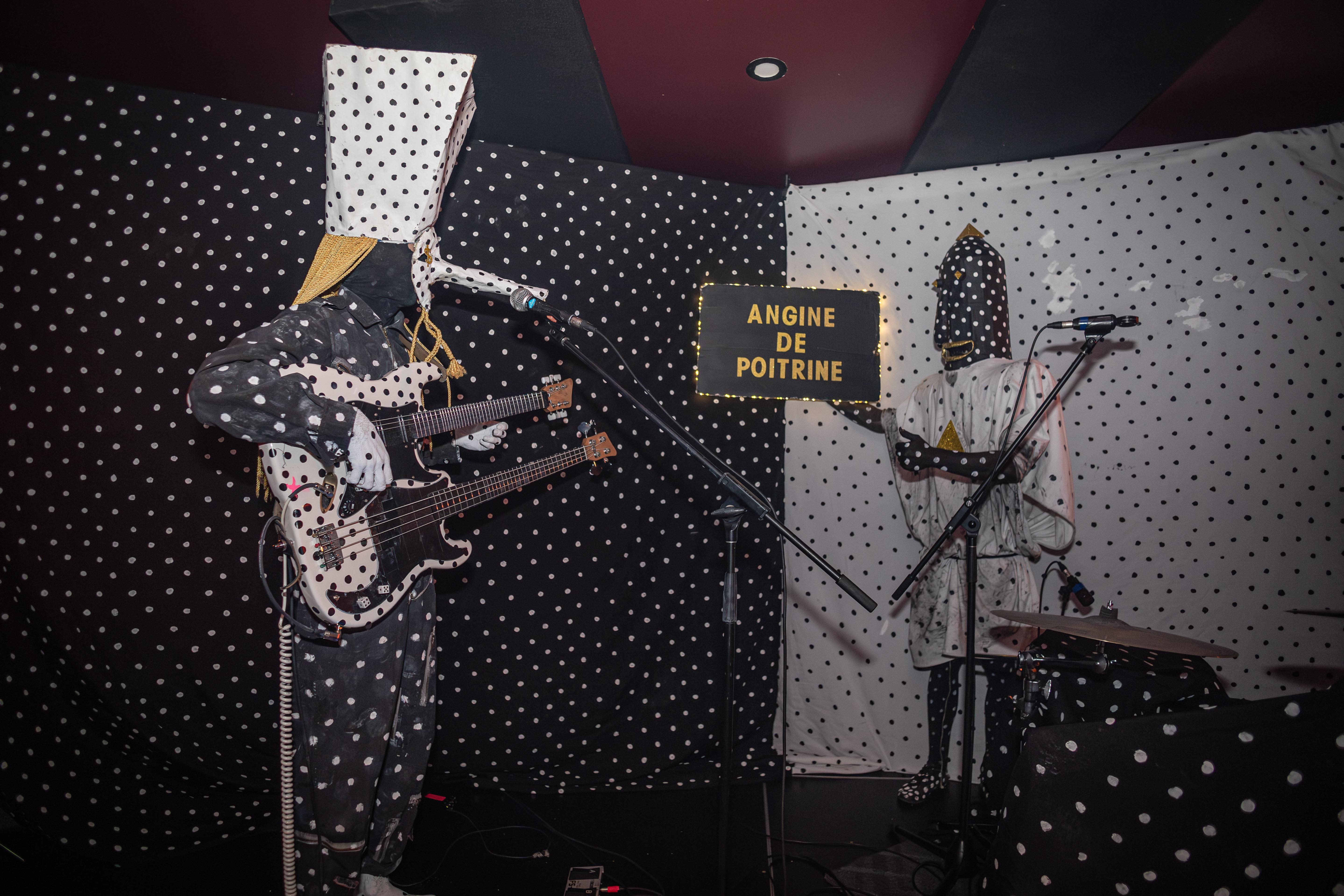 Dúo canadiense Angine de Poitrine edita su segundo álbum