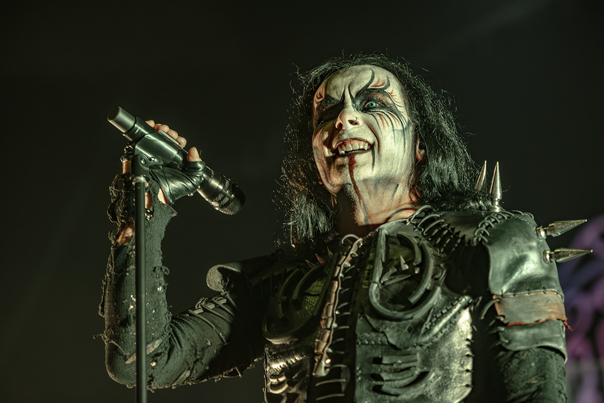 Cradle of Filth - The Screaming of the Americas