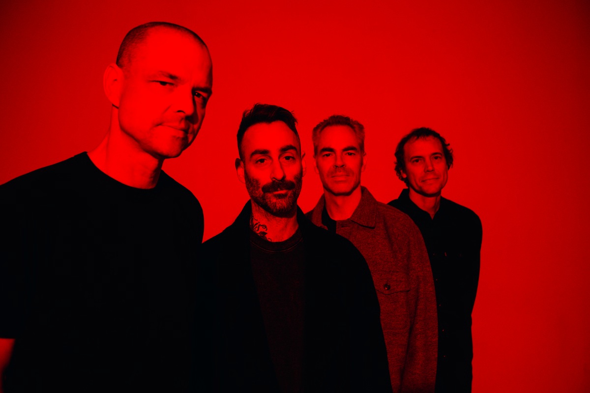 American Football recluta a Brendan Yates en nuevo single