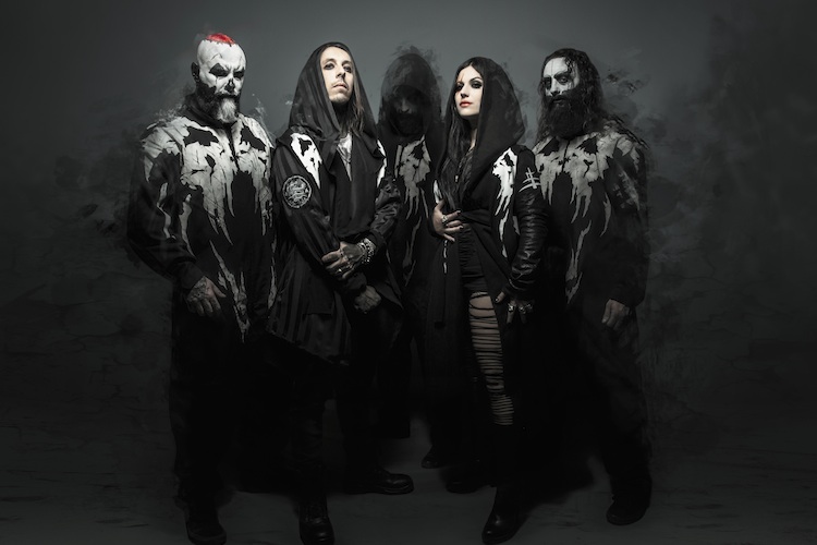 Lacuna Coil: "Hay mucha injusticia en todos lados y es genial que la gente intente cambiar eso"