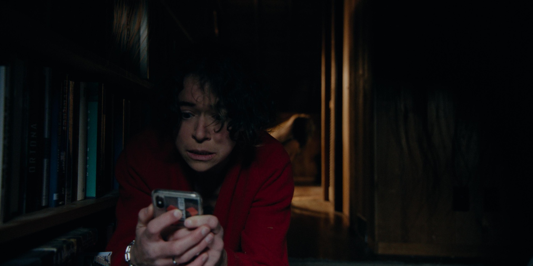 Líbralos del Mal: Una experiencia sensorial intensa con un guion irregular