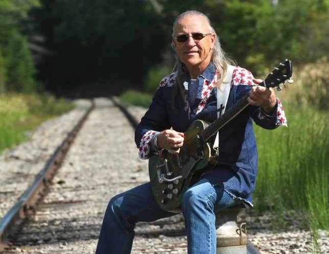 Mark Farner: "Amamos demasiado lo que hacemos como para dejar de tocar"