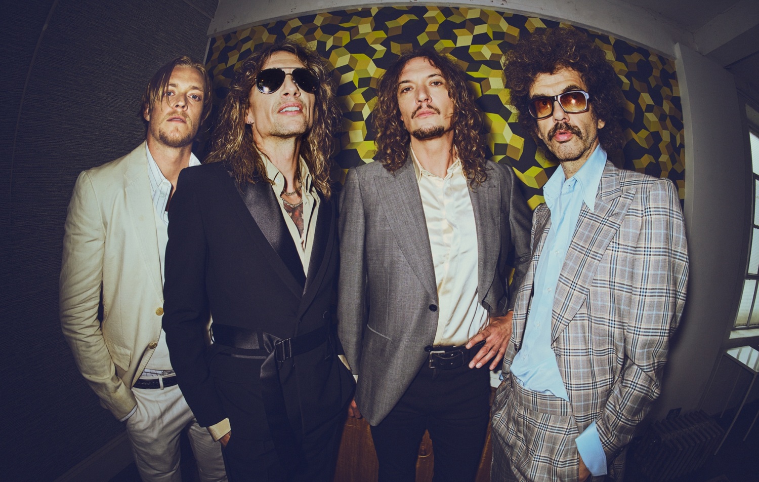 The Darkness viaja a Eternia en nueva canción