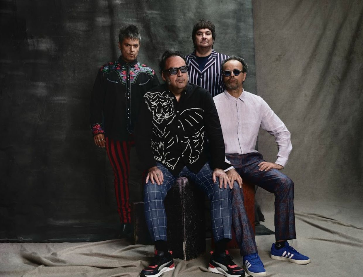 Concurso: Llévate la portada de ''XCLNT'' autografiada por Los Tres