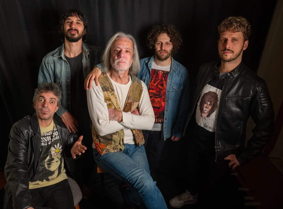 La M�quina de Hacer P�jaros x FMSV: el mito progresivo 