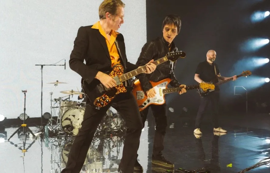 Franz Ferdinand lanza colaboración con Johnny Marr