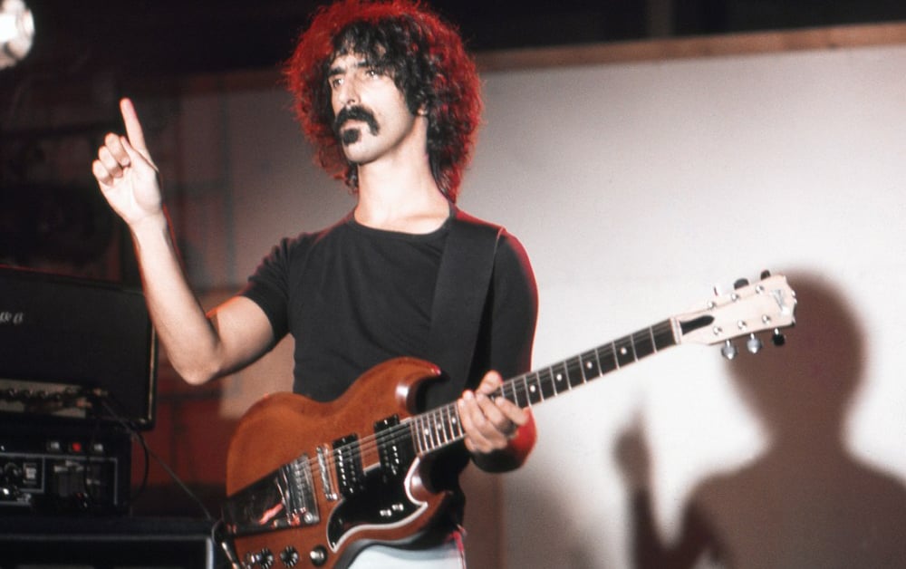 Festejan los 50 años de "One Size Fits All" de Frank Zappa con box set conmemorativo