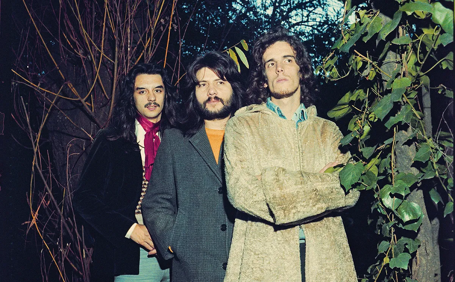 Editan hist�rico trabajo en vivo de Invisible