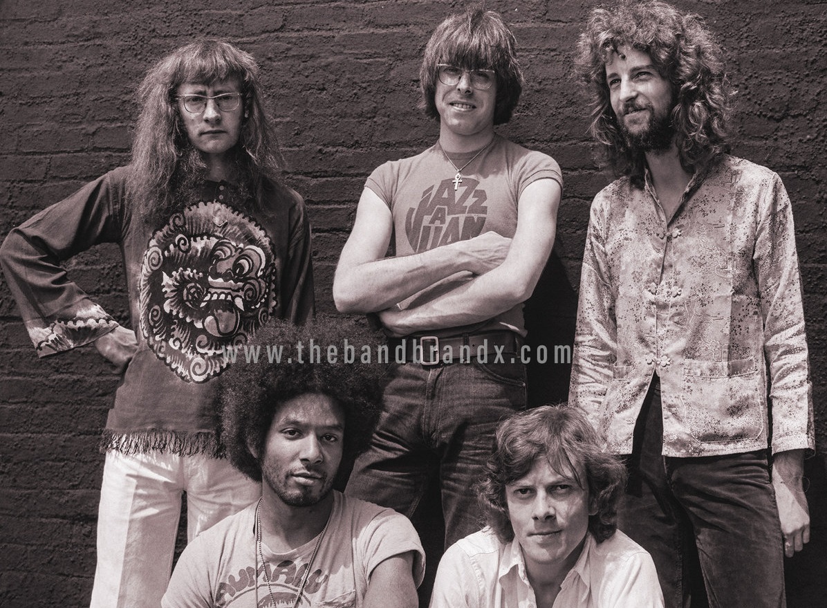 ''Theory Of Nothing'': Brand X anuncia disco en vivo grabado en 1977