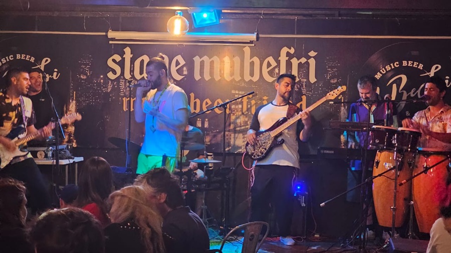 Groovin publica el EP "Tómate tu Tiempo"