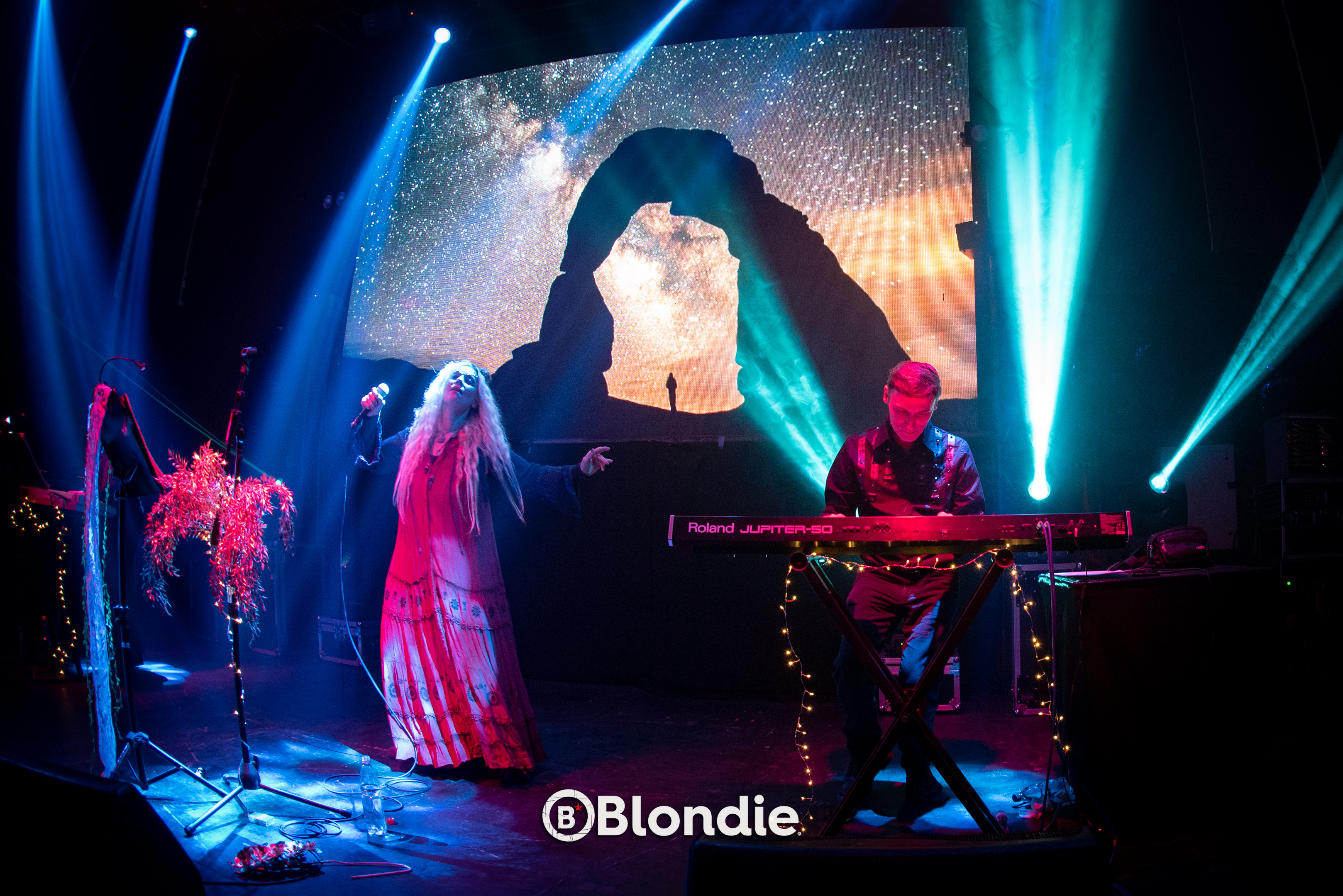 Ataraxia: un retorno a la oscura elegancia del g�tico 