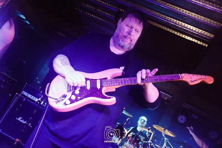 Timo Tolkki: A la velocidad de la luz