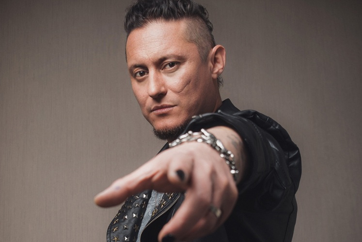Ives Gullé inicia campaña para financiar ''Salvador''