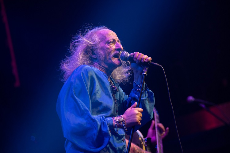 Pentagram: Vivos, otra vez