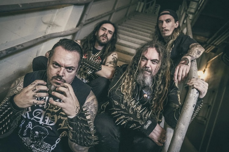 Max e Iggor Cavalera anuncian la regrabaci�n de 