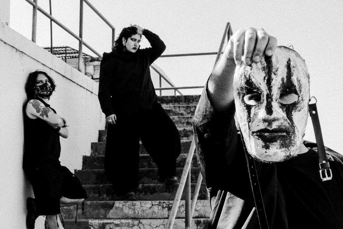 Just Praxiz debuta con ''Horror Vacui''