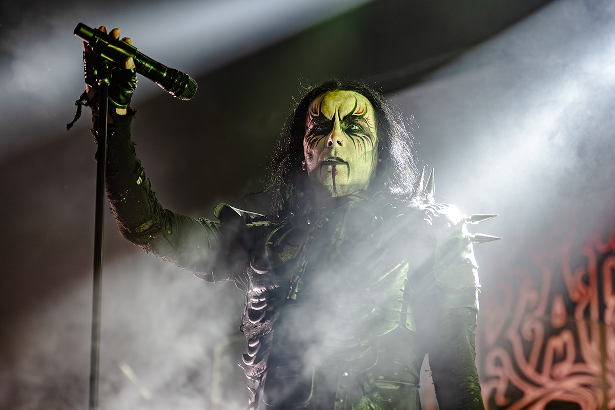 Cradle of Filth: Acalorada noche en la cuna de la inmundicia