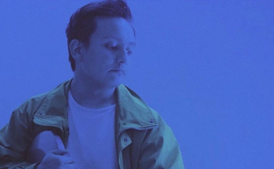 Escucha 'Pasos Hacia Atr�s', lo nuevo de Paul Ligeti