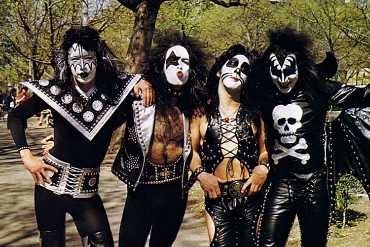 Kiss: aniversario de oro