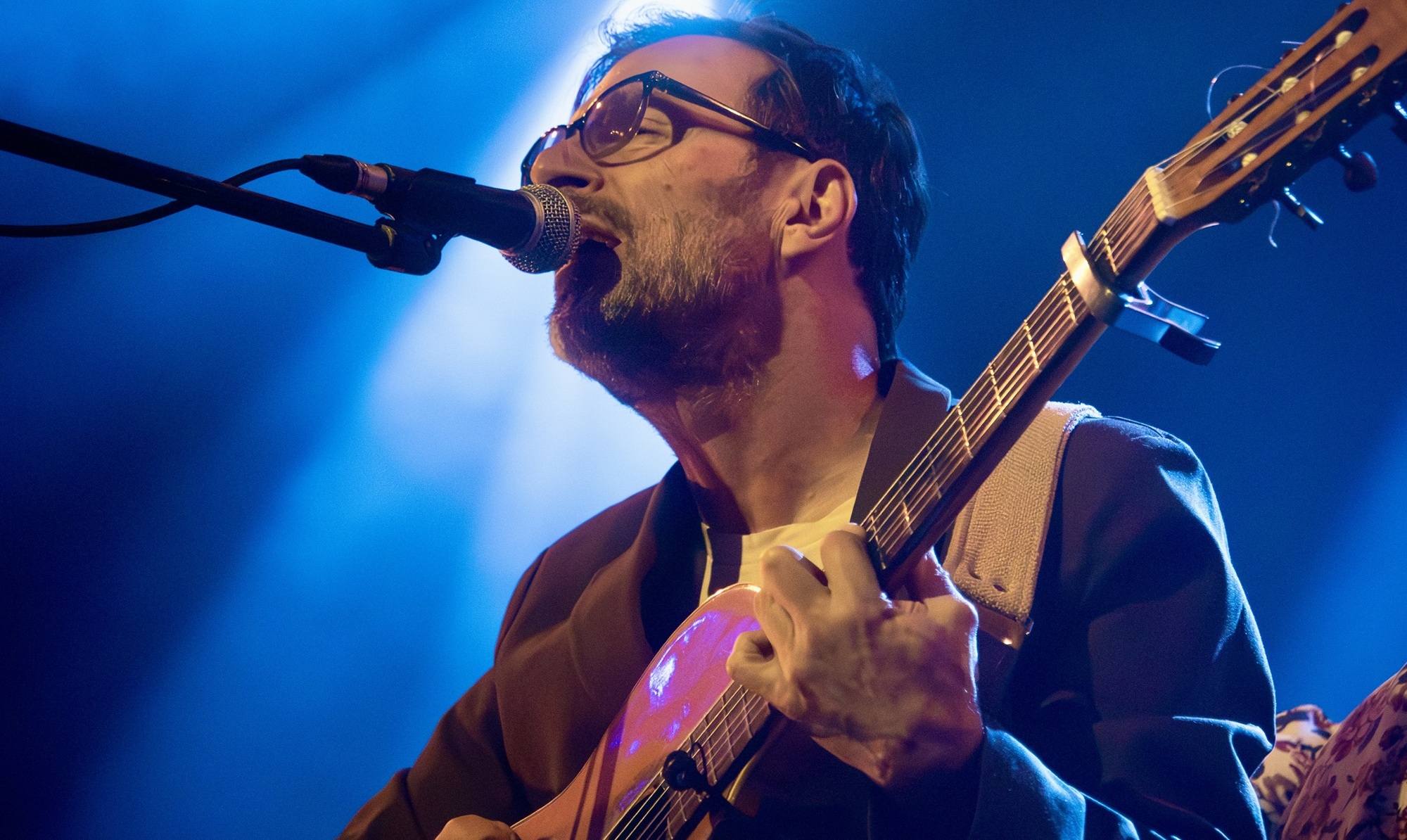 Kevin Johansen: Una noche íntima, luminosa y degenerada