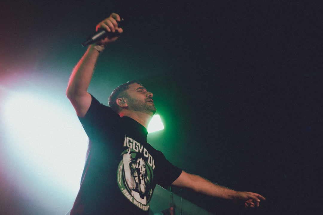 Eterna Inocencia - 2 Noches en Santiago