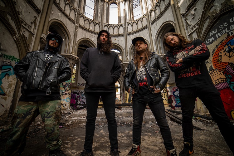 Dezaztre Natural presenta versión en vivo de 'Marihuana'