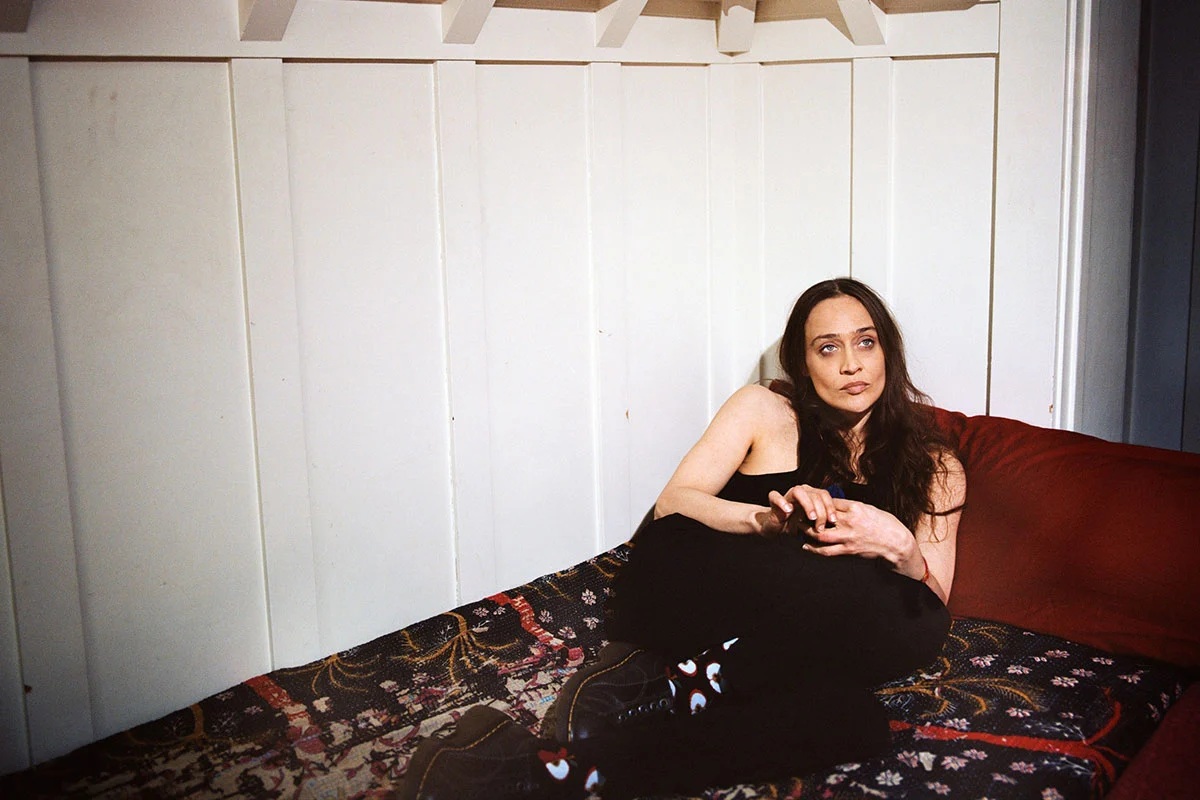 Fiona Apple lanza una canción inédita