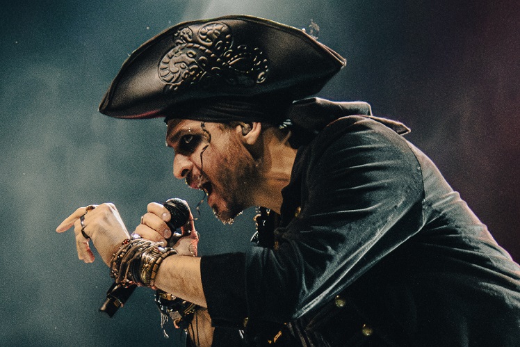 Visions of Atlantis: Una íntima velada en la taberna de los piratas