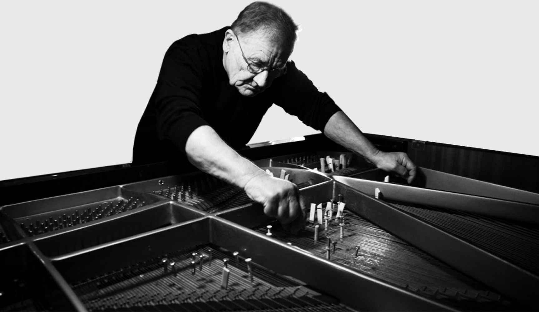 Fundador de Can Irmin Schmidt anuncia su nuevo disco