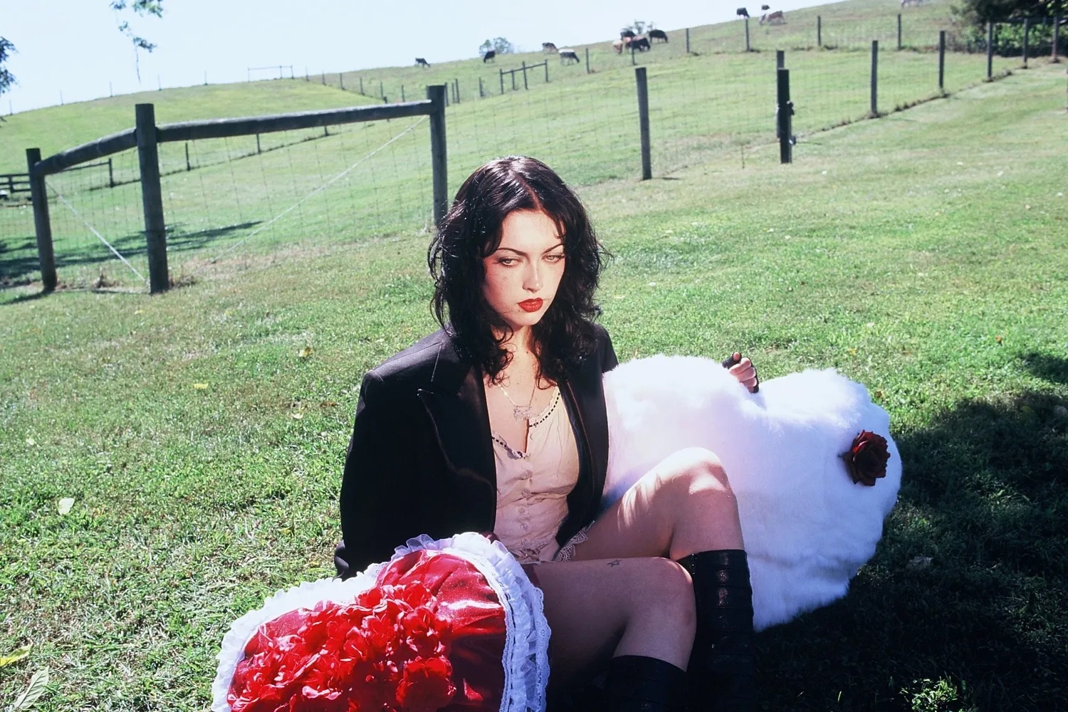 Violet Grohl estrena nuevo single: 'Cool Buzz'