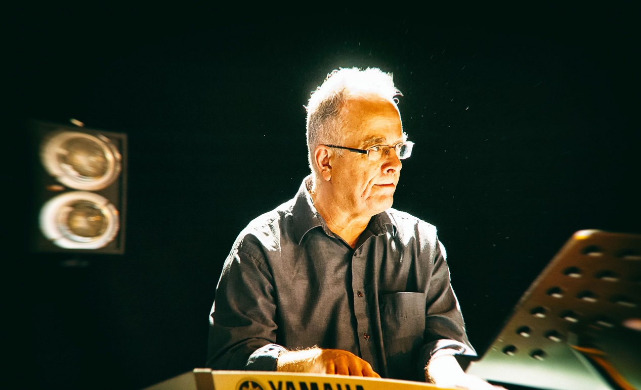 Figura histórica del jazz nacional y latinoamericano: Matías Pizarro encabeza el Festival Cordillera Jazz en Francia