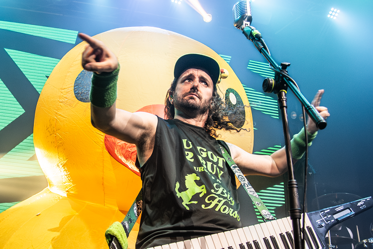 Alestorm: La fiesta pirata se tomó Santiago