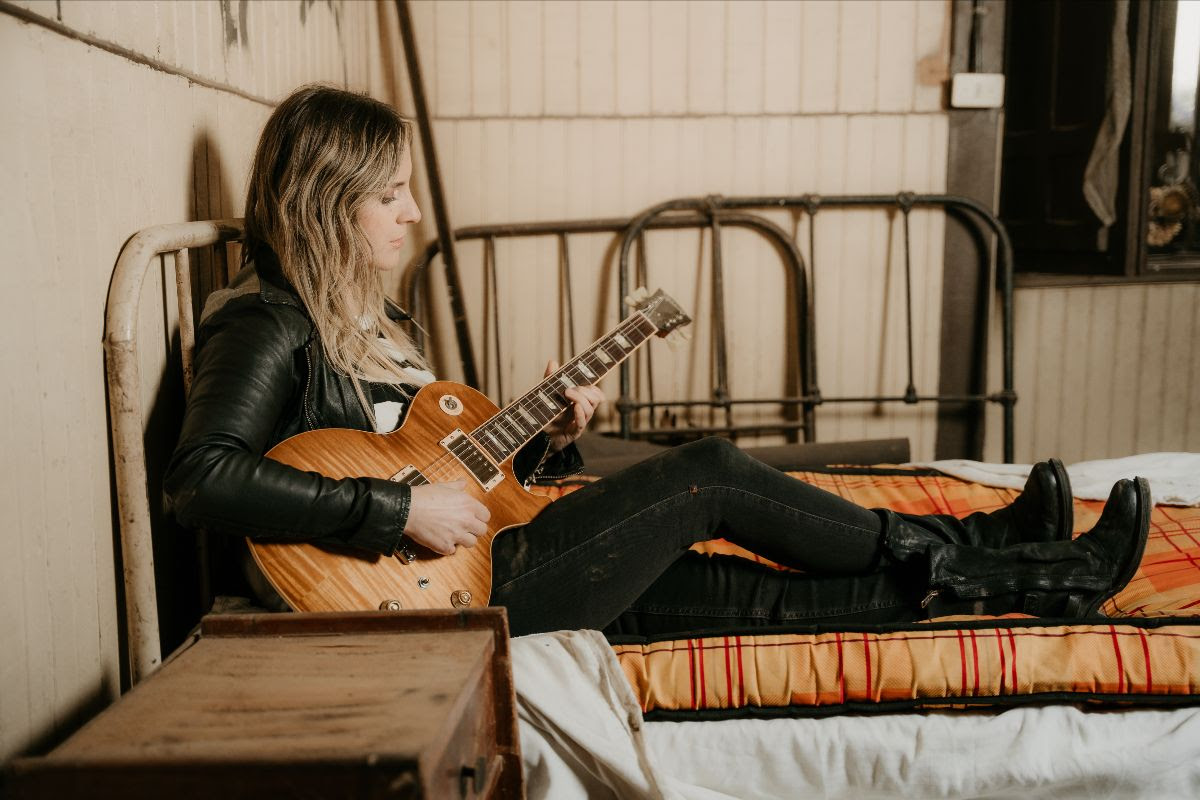 Oscuro e introspectivo: escucha lo nuevo de Cler Canifrú