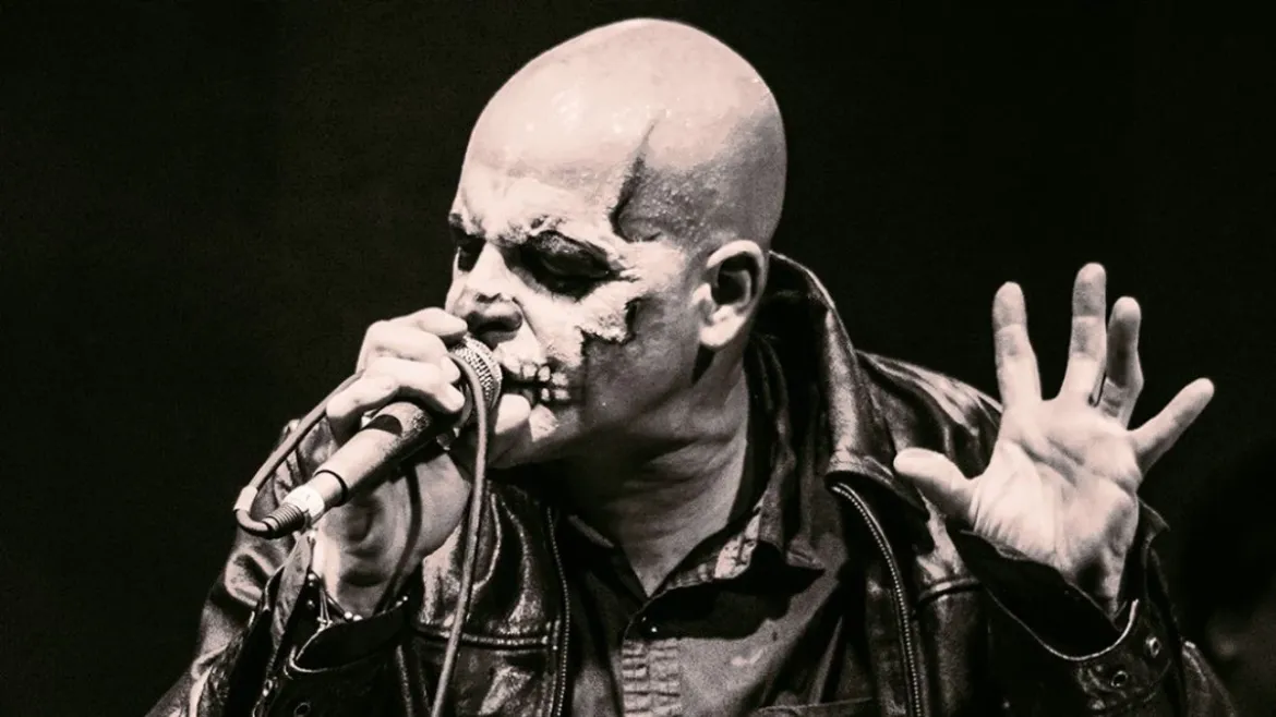 Concurso: Michale Graves vuelve a Santiago