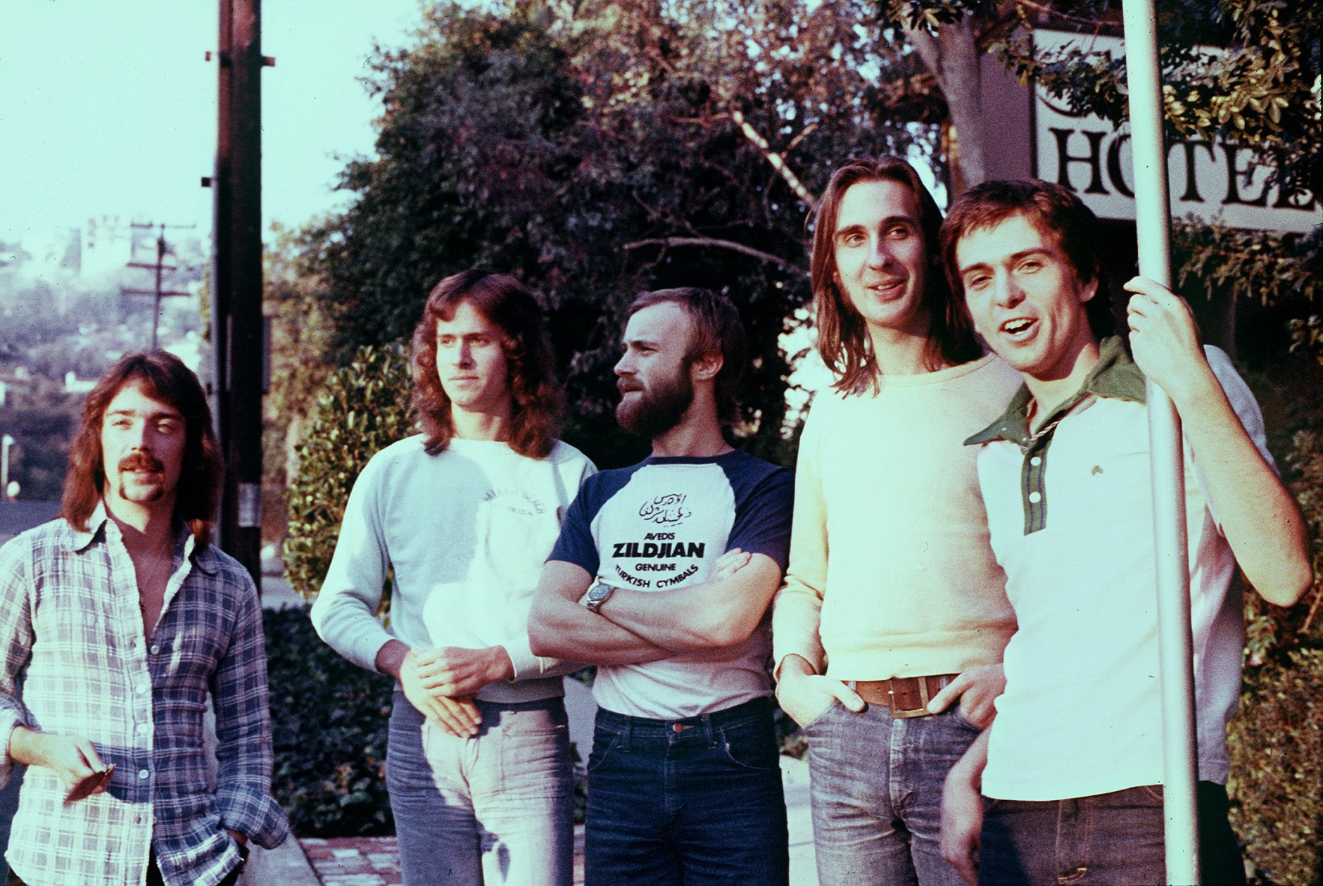 Genesis retrasa el box set del aniversario 50 de "The Lamb Lies Down On Broadway"