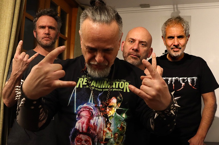 Dorso versiona clásico de Megadeth