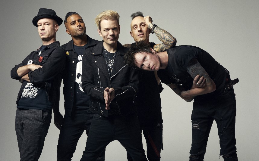 'Radio Silence': Sum 41 lanza su �ltimo video